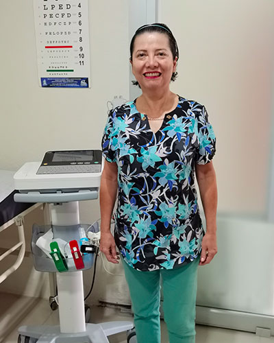 Dra. Adelina Santos